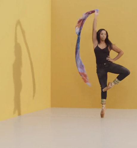 ¿Sabeis que es el hiplet? Desigual lo incorpora a su nueva campaña. ¿Sabeis que es el hiplet? Desigual lo incorpora a su nueva campaña.