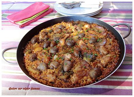 Arroz de conejo, caracoles, y alcachofas, con callos