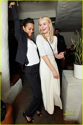 Zoe Saldana: diferentes looks para el show de Calvin Klein