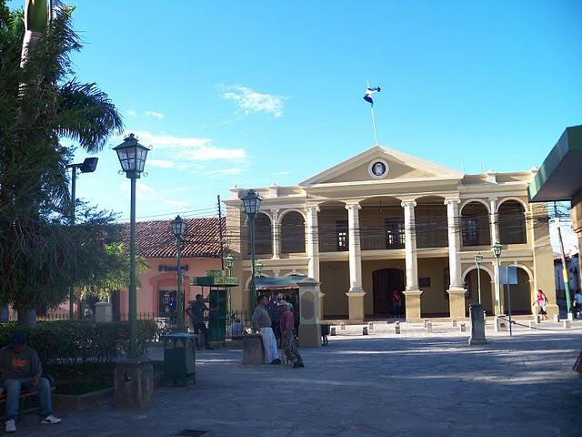 Comayagua y sus balnearios artificiales Comayagua y sus balnearios artificiales