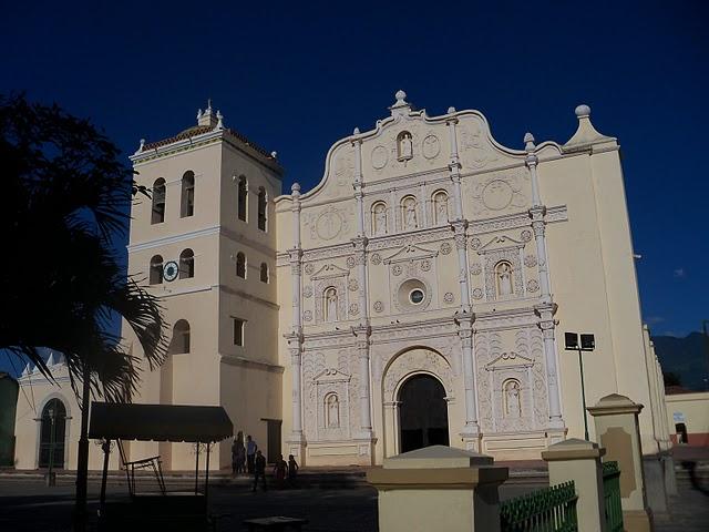 Comayagua y sus balnearios artificiales Comayagua y sus balnearios artificiales