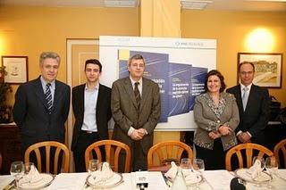 Una mejor organización asistencial puede ayudar a mejorar el pronóstico y tratamiento del cáncer Una mejor organización asistencial puede ayudar a mejorar el pronóstico y tratamiento del cáncer