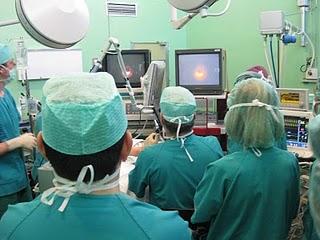 Especialistas conocen los últimos avances en broncoscopia pediátrica en el Hospital Materno Infantil de Málaga Especialistas conocen los últimos avances en broncoscopia pediátrica en el Hospital Materno Infantil de Málaga