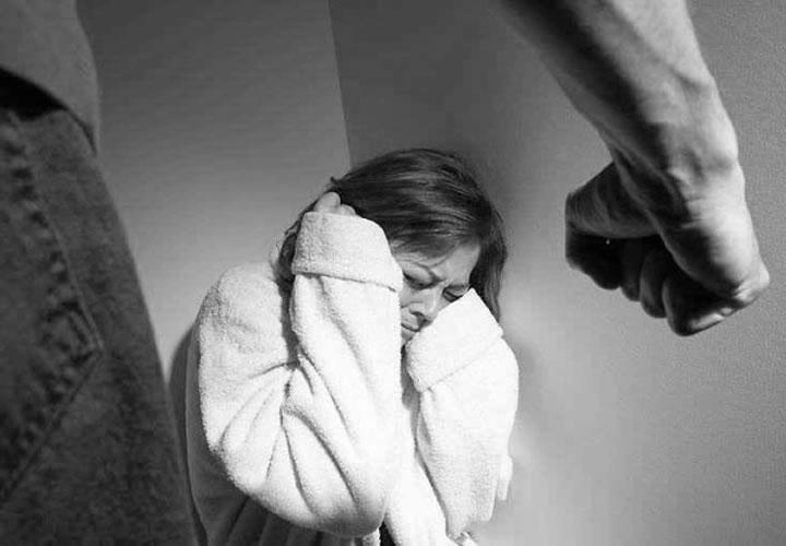 violencia_intrafamiliar El derecho de los gays a adoptar