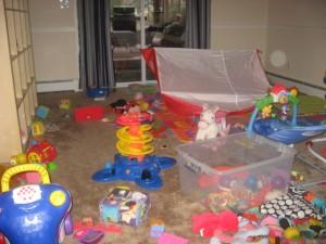 IMG_3934 El Desorden Despues de Un Grupo de Juego