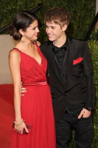 Justin Bieber y Selena Gomez en los Oscar