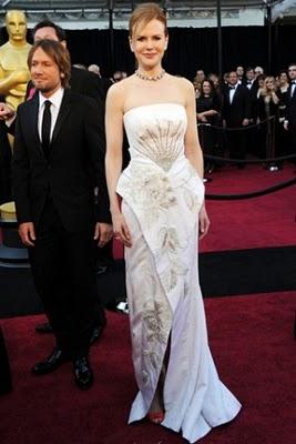 Las 'celebrities' deslumbran en los Oscar 2011