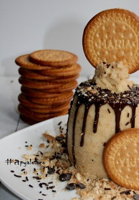 Drip cake de galleta María