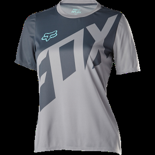 Estrenando Maillot FOX Ripley Mujer 2017