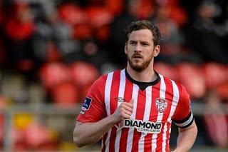 El futbolista irlandés Ryan McBride encontrado muerto horas después de disputar un partido de Liga