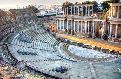 No Dejes De Conocer El Hermoso Teatro Romano De Mérida. Una Muestra De Un Pasado Grandioso!