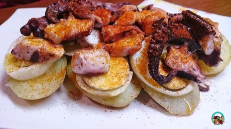 Pulpo con patatas y huevo