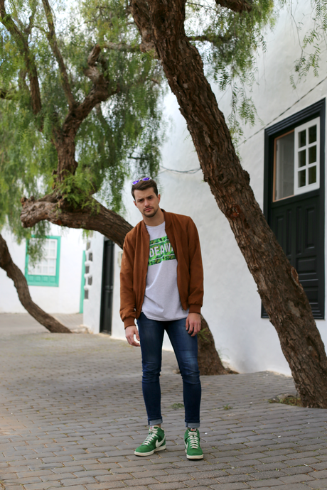 Outfit #160. Hideaway Outfit #160. Hideaway