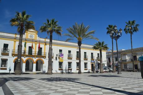 Plaza de España, ayuntamiento de Trebujena