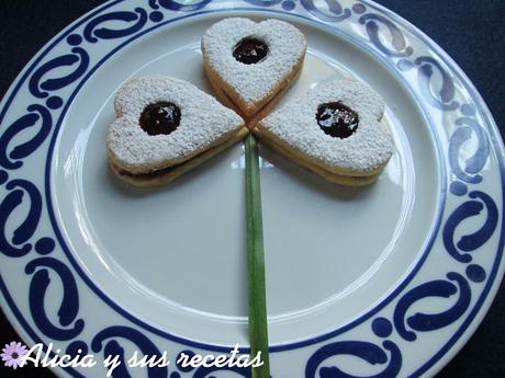 GALLETAS PUZZLE DE ELEFANTES Y CORAZONES DE MERMELADA