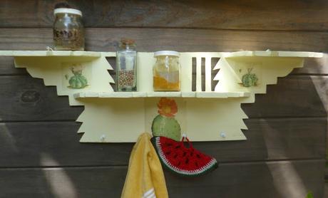 Estantería retro renovada Estantería retro renovada