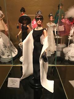 EXPOSICION DE BARBIE EXPOSICION DE BARBIE