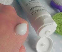 Cuidados faciales con dermolab 8 mascarilla antifatiga textura dermolab