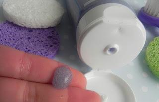 Cuidados faciales con dermolab 6 exfoliante facial textura