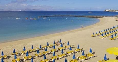 ¿Buscas Un Destino De Playa Perfecto? Te Lo Mostramos! Playa Blanca En Lanzarote Es El Lugar Ideal Para Ti!