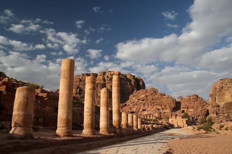 Te Invitamos A Descubrir Estos 10 Monumentos Que Ver en La Ciudad De Petra En Jordania. Un Lugar Maravilloso Por Conocer!