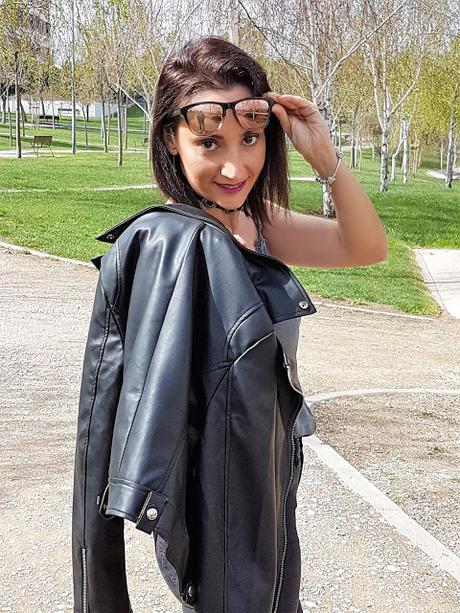 OUTFIT: Top Lencero + Biker