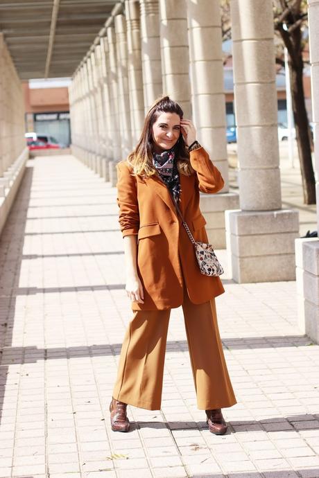 Look serio y formal Look serio y formal