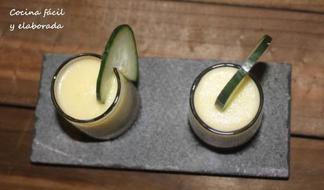 ZUMO DETOX DE PIÑA, PEPINO, MANZANA, ALOE VERA Y NARANJA, COCINA SALUDABLE