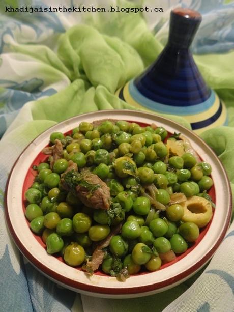 TAGINE DE BŒUF AUX PETITS POIS / BEEF TAGINE WITH SMALL PEAS / TAGINE DE TERNERA CON GUISANTES / طاجين اللحم بالجلبانة (البازلاء) TAGINE DE BŒUF AUX PETITS POIS / BEEF TAGINE WITH SMALL PEAS / TAGINE DE TERNERA CON GUISANTES / طاجين اللحم بالجلبانة (البازلاء)