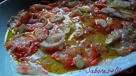 CARPACCIO DE GAMBA ROJA AL AROMA DE BALSAMICO DE TRUFA BLANCA