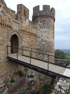 Castillos del Señorío de Feria: Villalba de los Barros, Zafra, Feria, Nogales, Salvaleón, Salvatierra de los Barros y de Los Arcos, en Almendral (galería fotográfica)