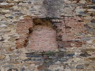 Castillos del Señorío de Feria: Villalba de los Barros, Zafra, Feria, Nogales, Salvaleón, Salvatierra de los Barros y de Los Arcos, en Almendral (galería fotográfica)