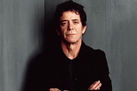 ESCUCHANDO A LOU REED.- MICRORRELATO DE ÁNGEL SILVELO