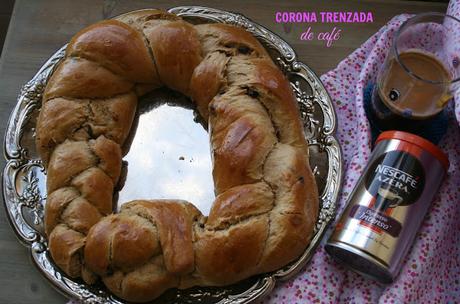 Corona trenzada de café El Ágora de Ángeles Corona de pan dulce,pan de café