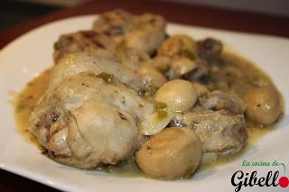 Pollo al ajillo con champiñones