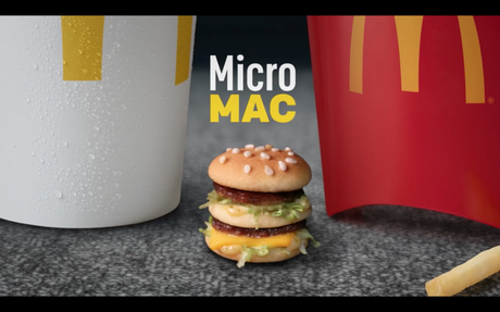 The Micro Mac, la hamburguesa más enana de McDonald’s the micro mac tiempodepublicidad 04