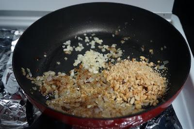 Calamares con salsa de almendras