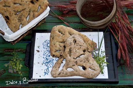 Fougasse con Masa Madre, de Tomates Secos y Hierbas Aromáticas