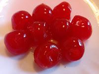 PASTEL DE CHOCOLATE, GUINDAS Y CACAHUETES PASTEL DE CHOCOLATE, GUINDAS Y CACAHUETES