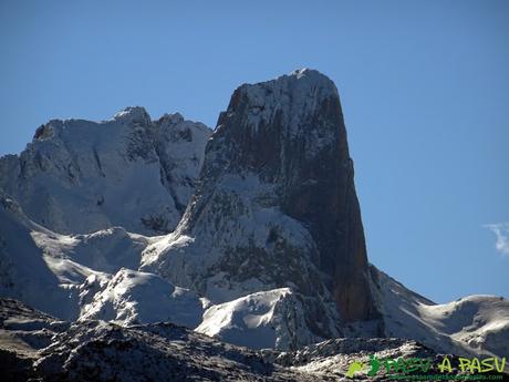 Sierra de Juan Robre: Vista del Picu Urriellu