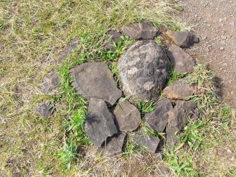 Petroglifos en Rapa Nui Petroglifos en Rapa Nui