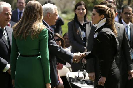 Melania visits school with Queen Rania