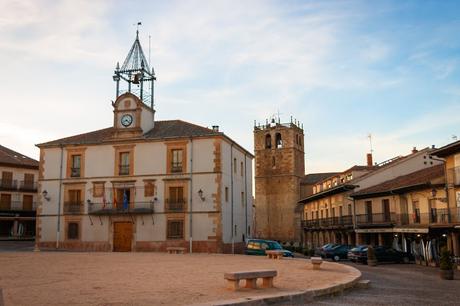 Ruta de los pueblos rojos de Segovia. Riaza