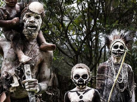 10 Peores castigos para las mujeres que cometían adulterio 10 Peores castigos para las mujeres que cometían adulterio