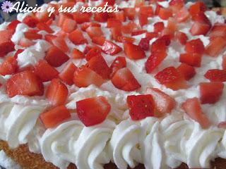 TARTA DE FRESONES Y NATA