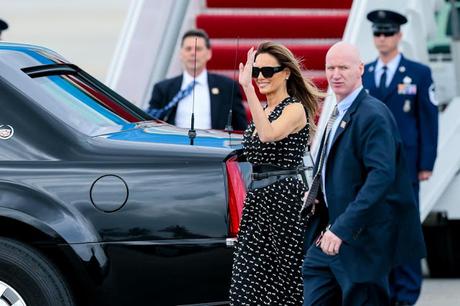 President and Melania Arrive In Florida On Air Force One