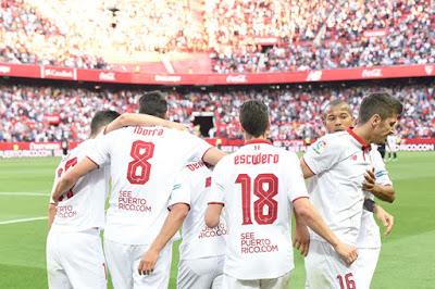 Crónica Sevilla FC 4 - Deportivo de la Coruña 2