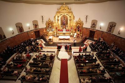 Lorena y Carlos, una romántica boda en Sevilla Lorena y Carlos, una romántica boda en Sevilla