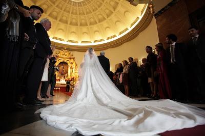 Lorena y Carlos, una romántica boda en Sevilla Lorena y Carlos, una romántica boda en Sevilla