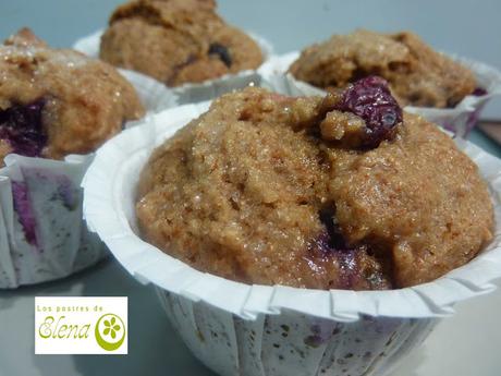 Muffins de espelta con manzana y arándanos